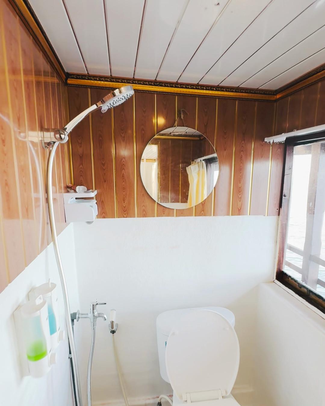 Sea View Cabin, upper deck (Sulawesi · Bali) – Princess Nabila Phinisi